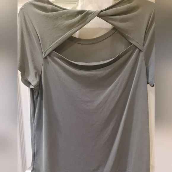 A New Day Women's Medium Khaki Tee - Picture 6 of 8